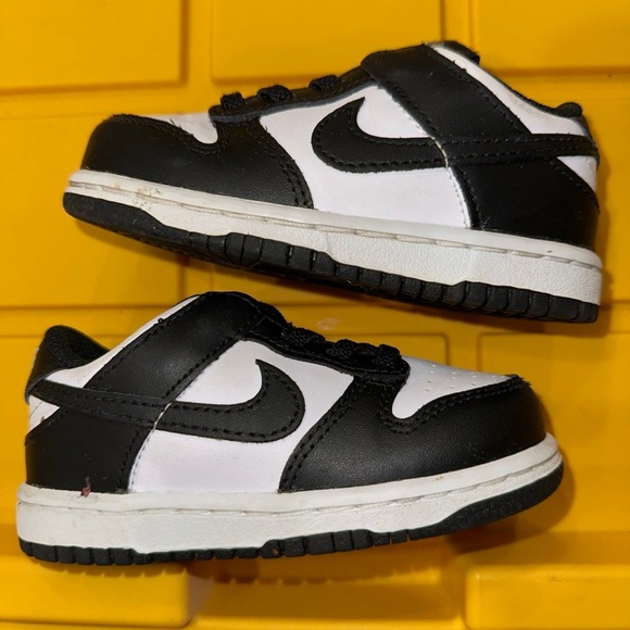 KIDS' TODDLER NIKE DUNK LOW CASUAL SHOES 7 c - Picture 1 of 4